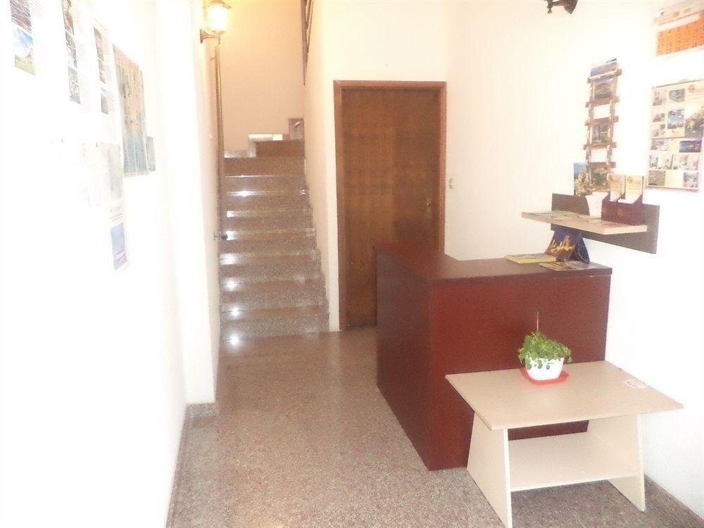 Luccia Apartments - Ohrid City Centre Buitenkant foto
