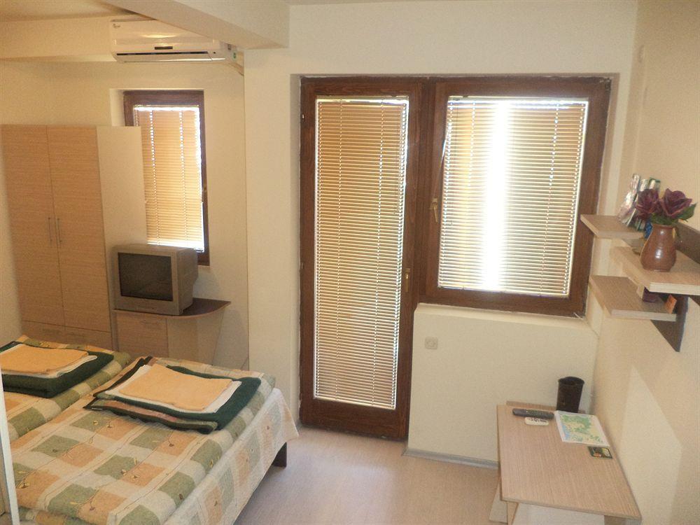 Luccia Apartments - Ohrid City Centre Buitenkant foto