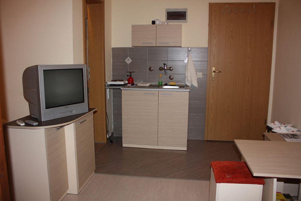 Luccia Apartments - Ohrid City Centre Buitenkant foto