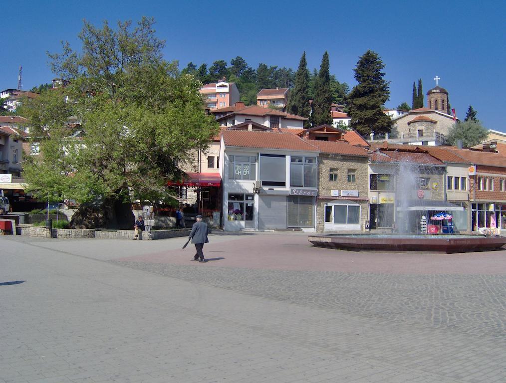 Luccia Apartments - Ohrid City Centre Buitenkant foto
