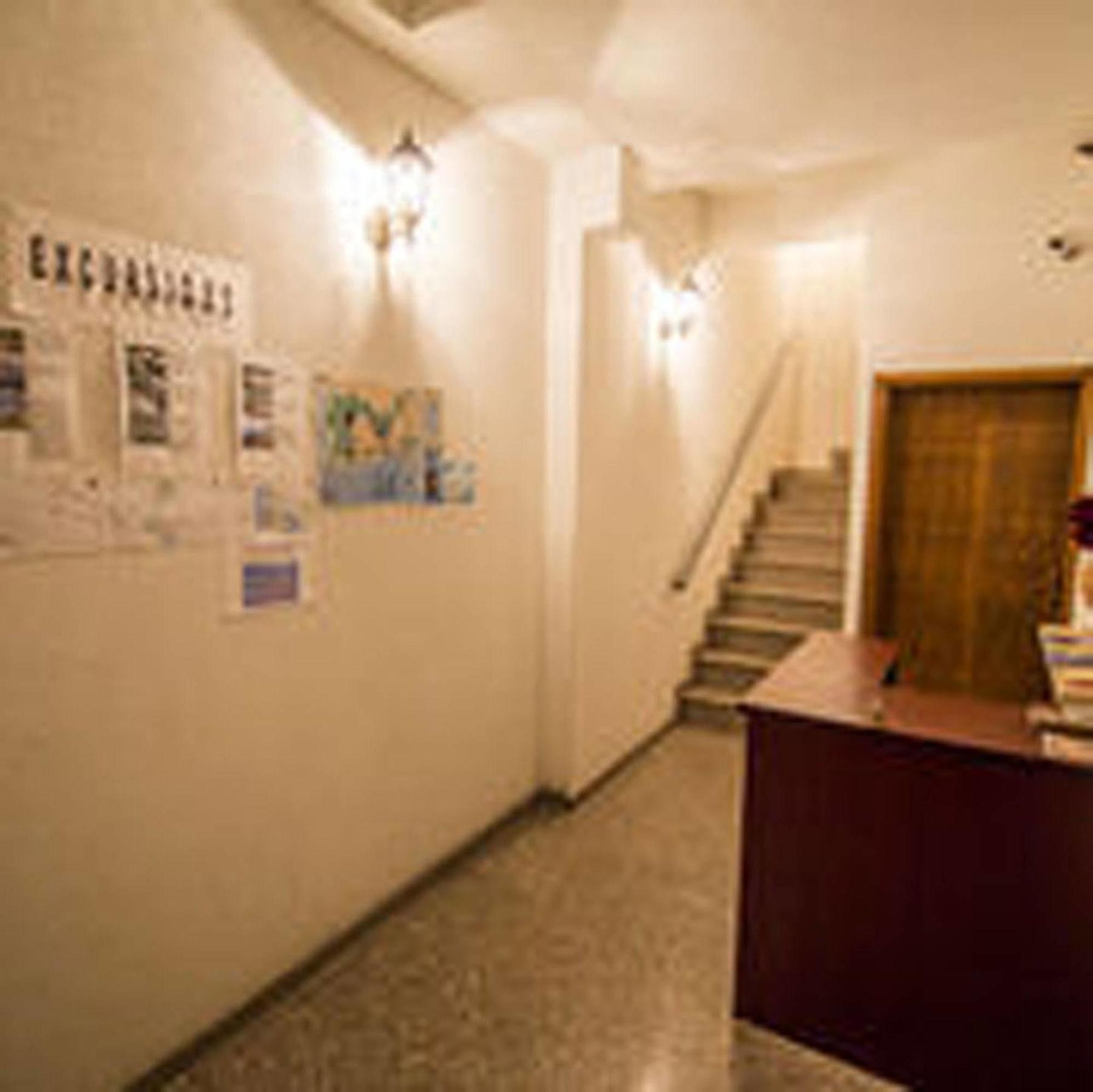 Luccia Apartments - Ohrid City Centre Buitenkant foto