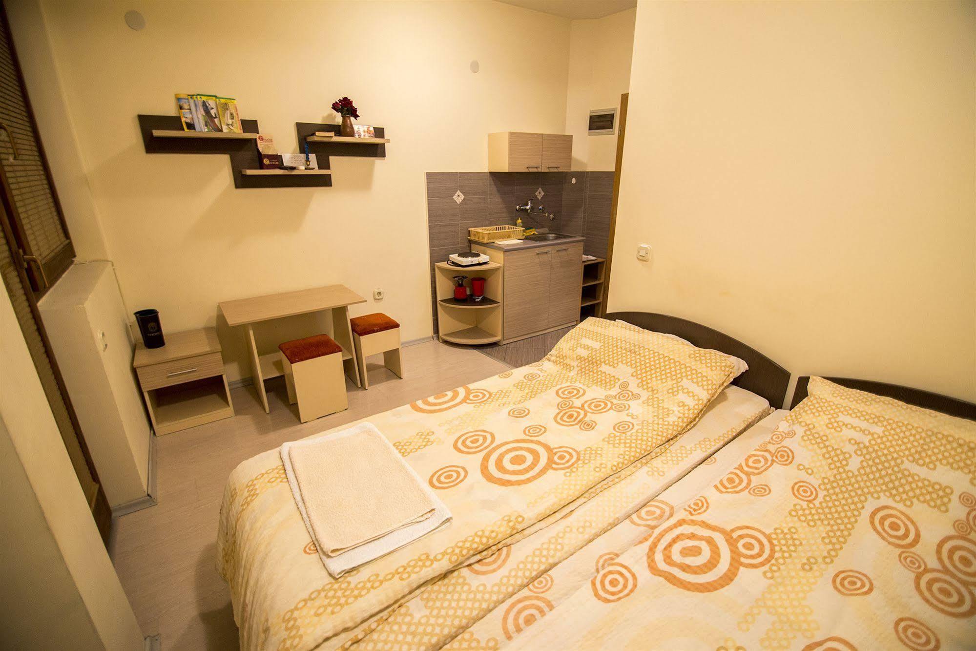 Luccia Apartments - Ohrid City Centre Buitenkant foto