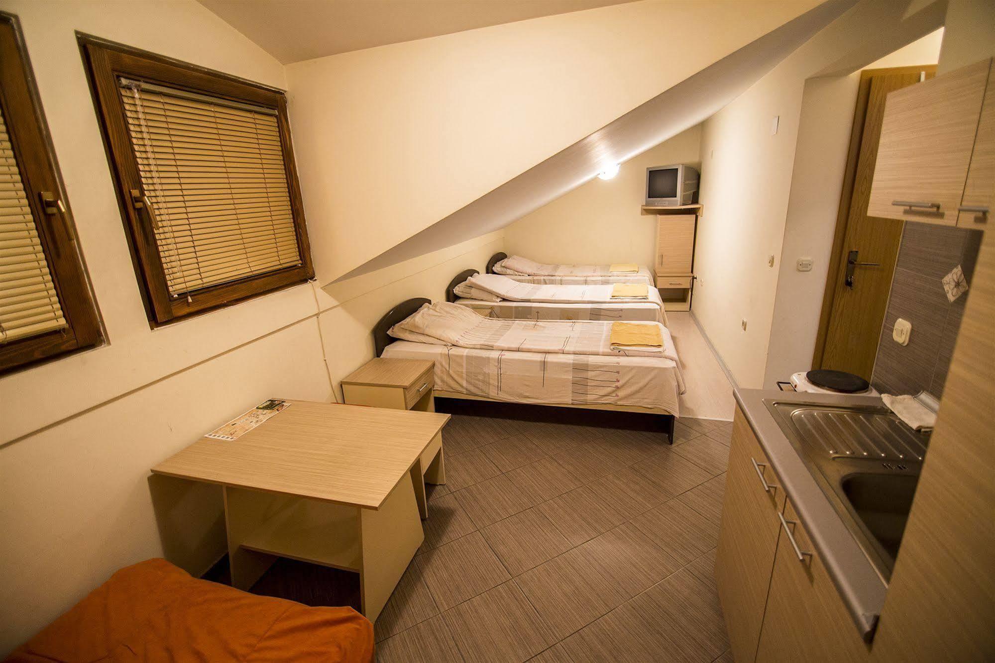 Luccia Apartments - Ohrid City Centre Buitenkant foto