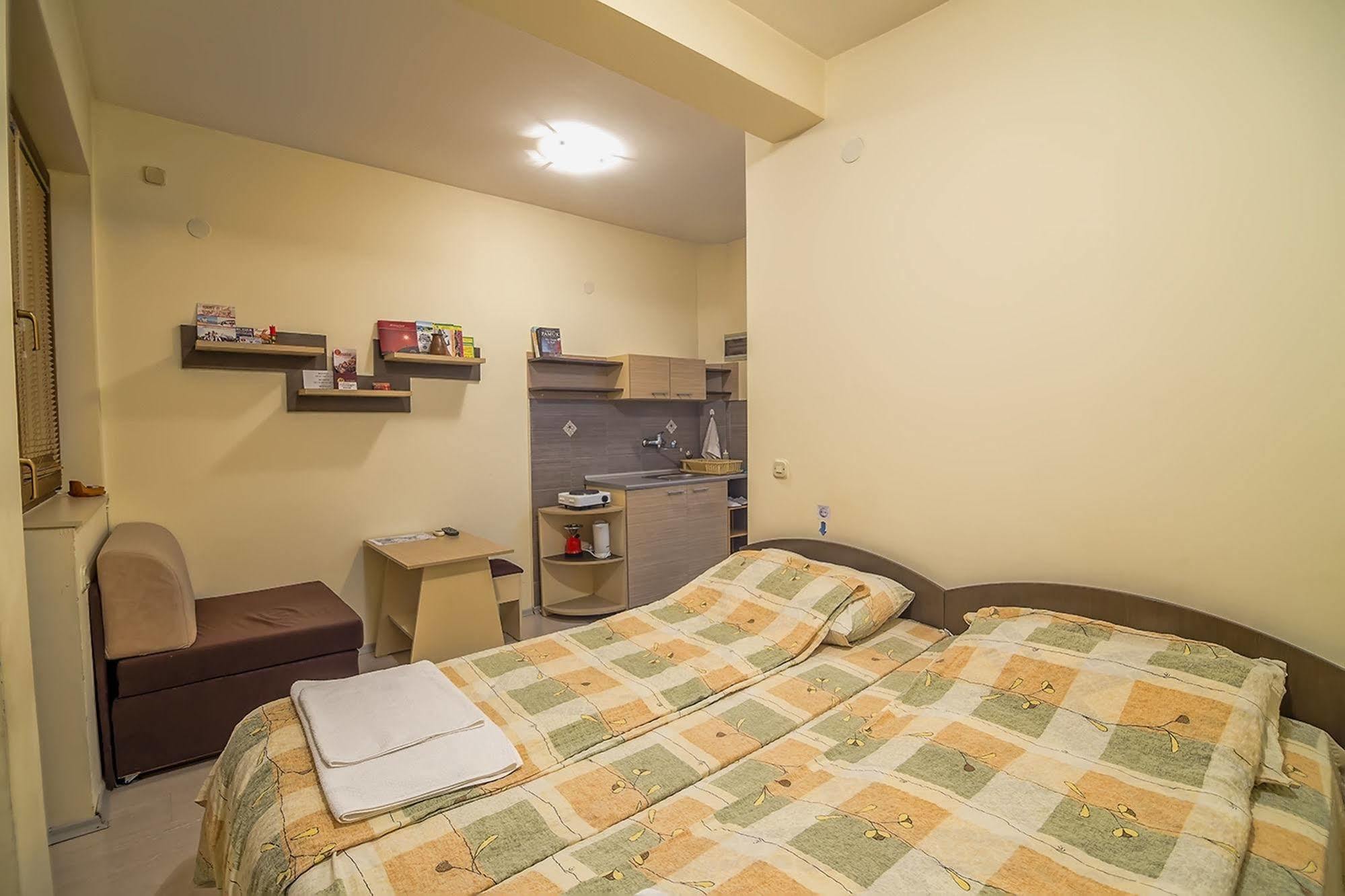 Luccia Apartments - Ohrid City Centre Buitenkant foto